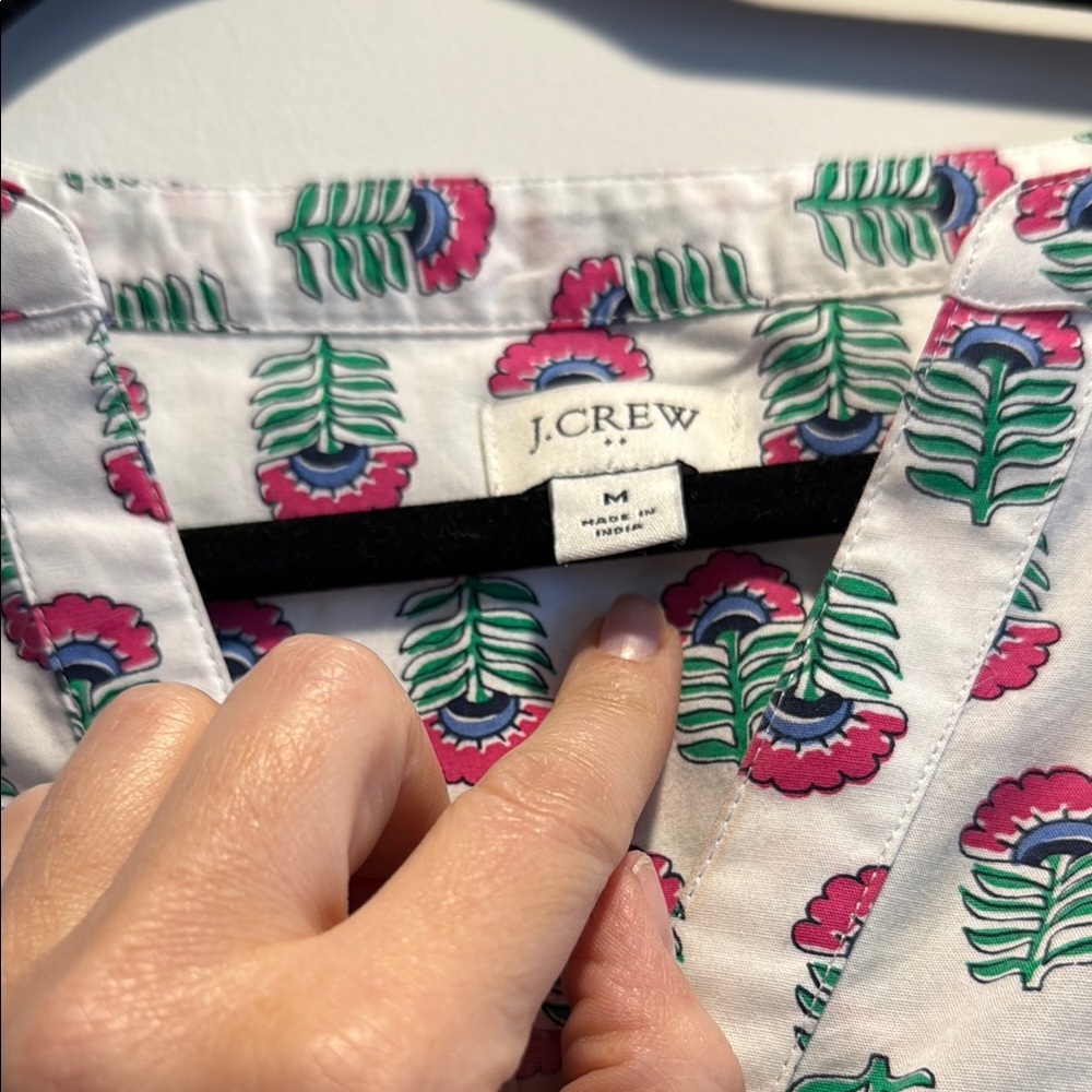 Colorful Patterned Blouse - Picture 3 of 4